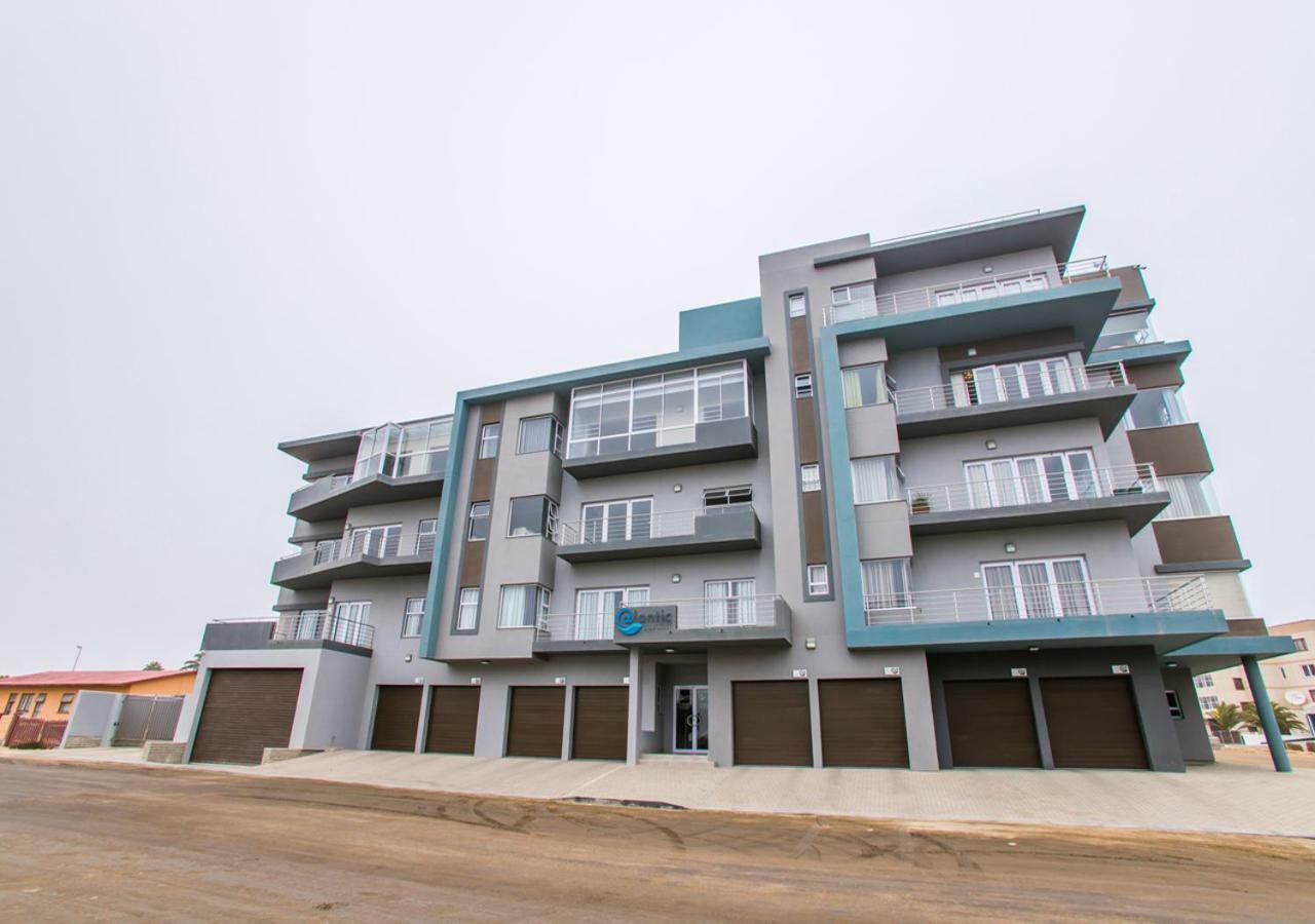 Hnt Atlantic Self Catering Apartment Суакопмунд Екстериор снимка